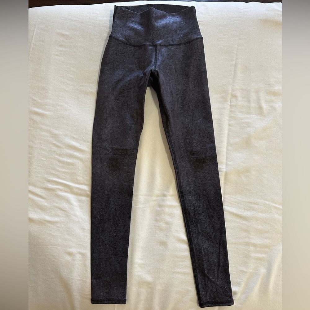Alo Yoga High-Waisted Leggings